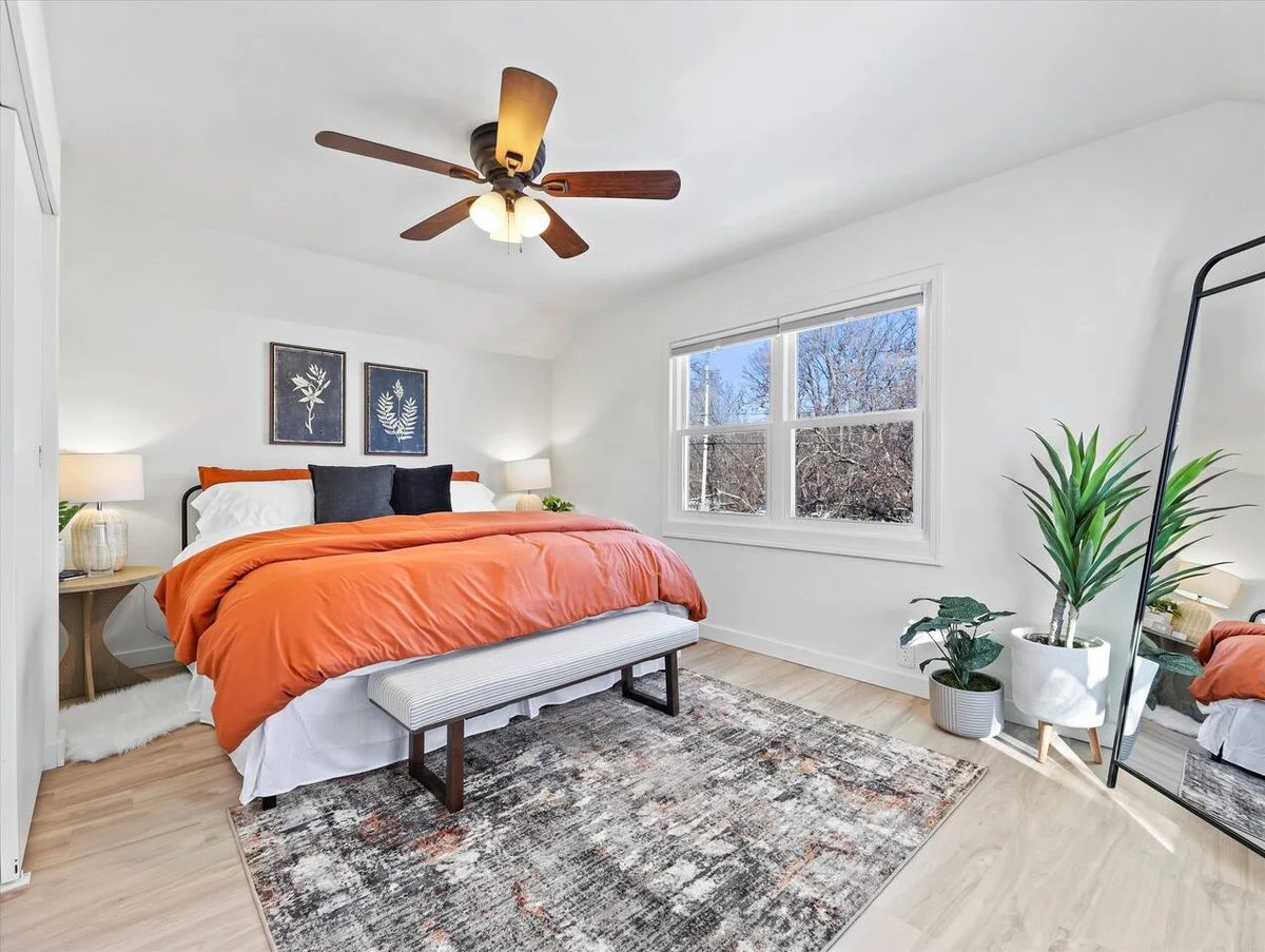 Lakeview Retreat | Main & Guest House, Sleeps 10 #29
