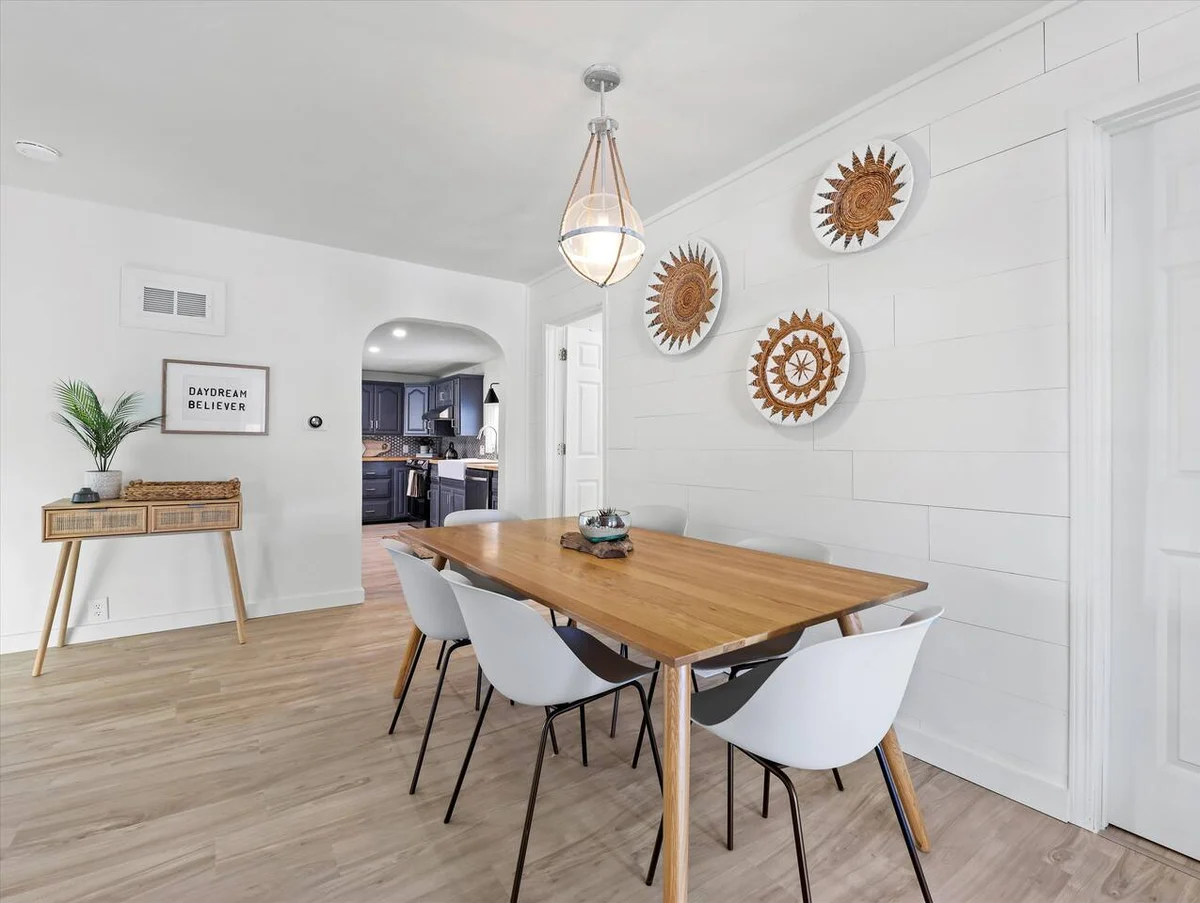 Lakeview Retreat | Main & Guest House, Sleeps 10 #22