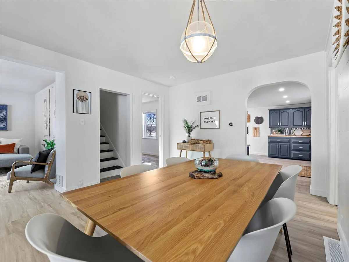 Lakeview Retreat | Main & Guest House, Sleeps 10 #30