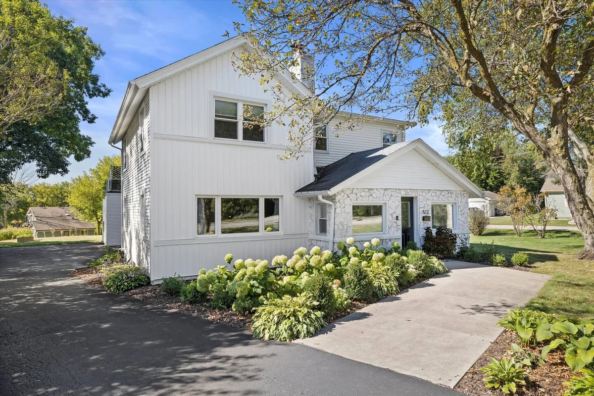 Lakeview Retreat | Main & Guest House, Sleeps 10 #60