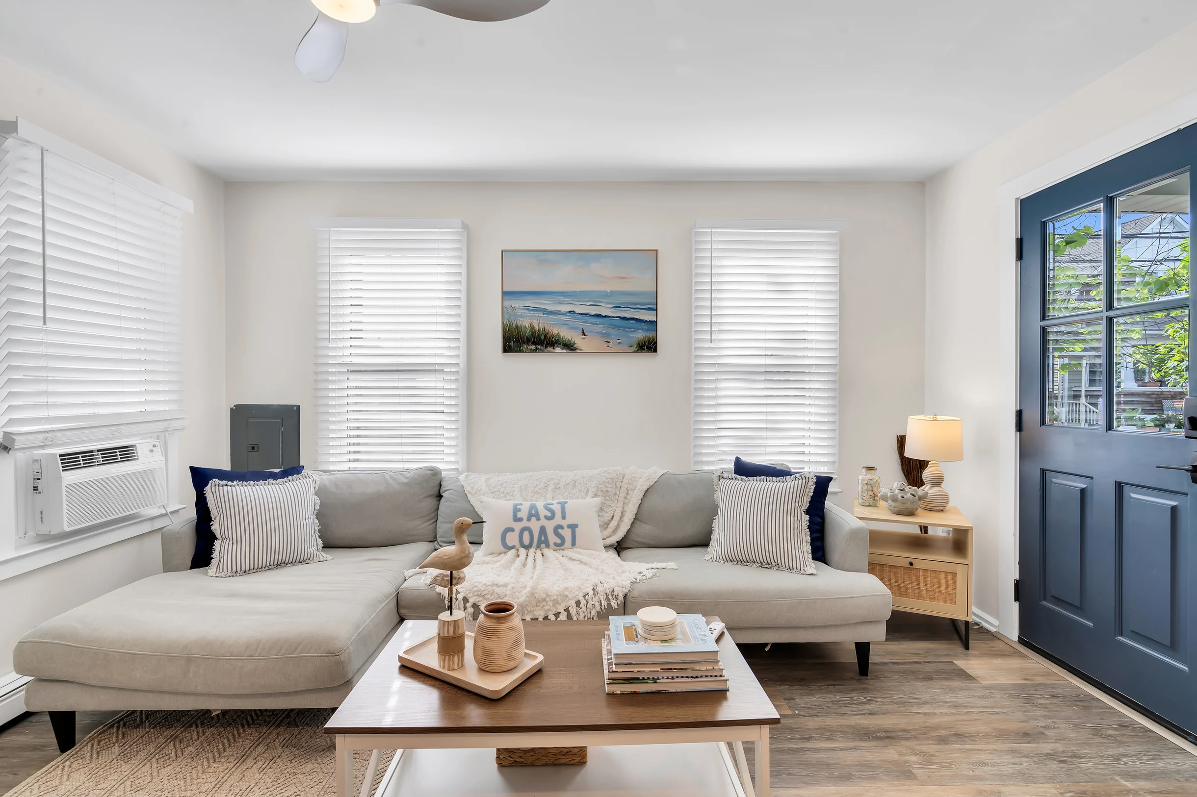 Apartment in Ocean Grove property photo 2