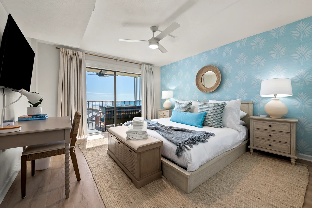 Condo in Panama City Beach property photo 3
