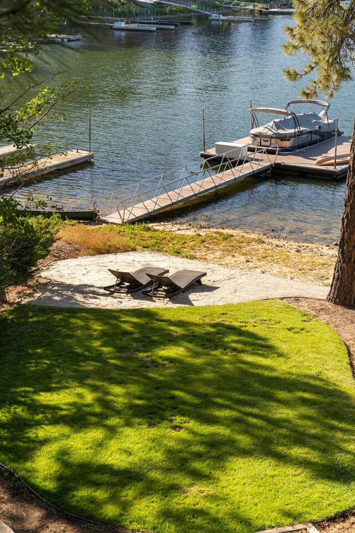 TheLakeHouz | Private Dock, Hot Tub w/ Lake Views #15