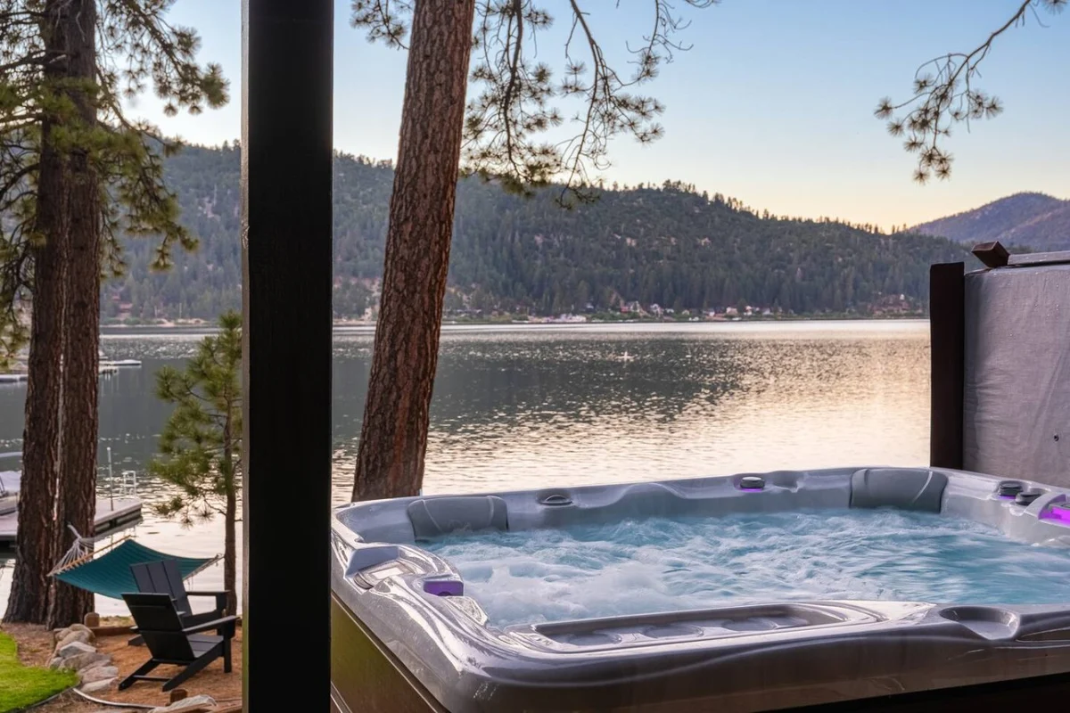 TheLakeHouz | Private Dock, Hot Tub w/ Lake Views #20