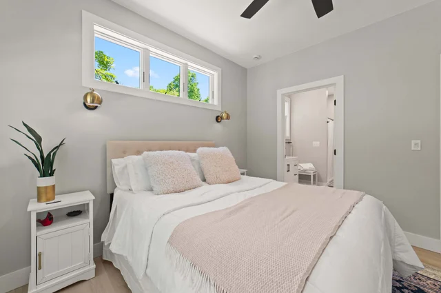Bedroom 3 image 1