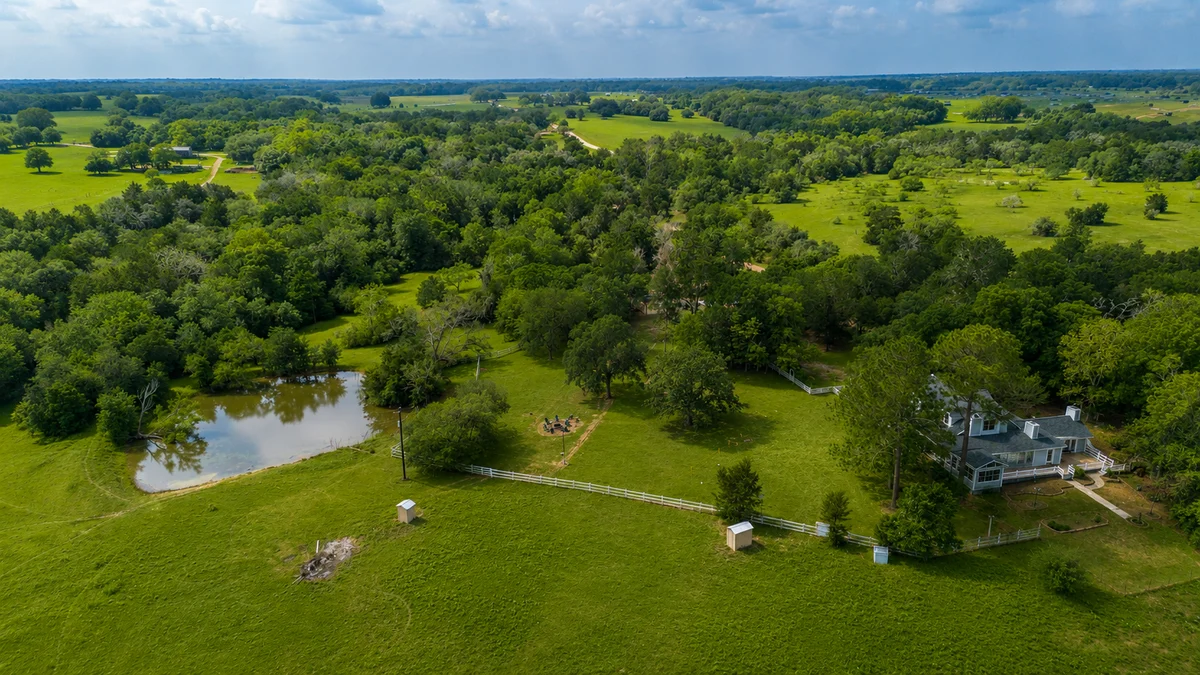 Schulenburg Ranch Retreat #17
