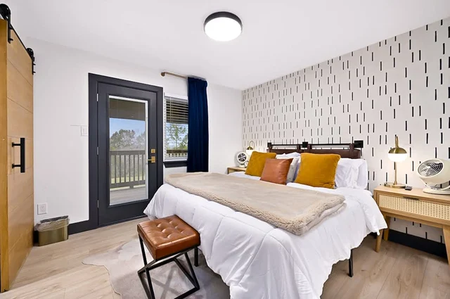 Bedroom image 1