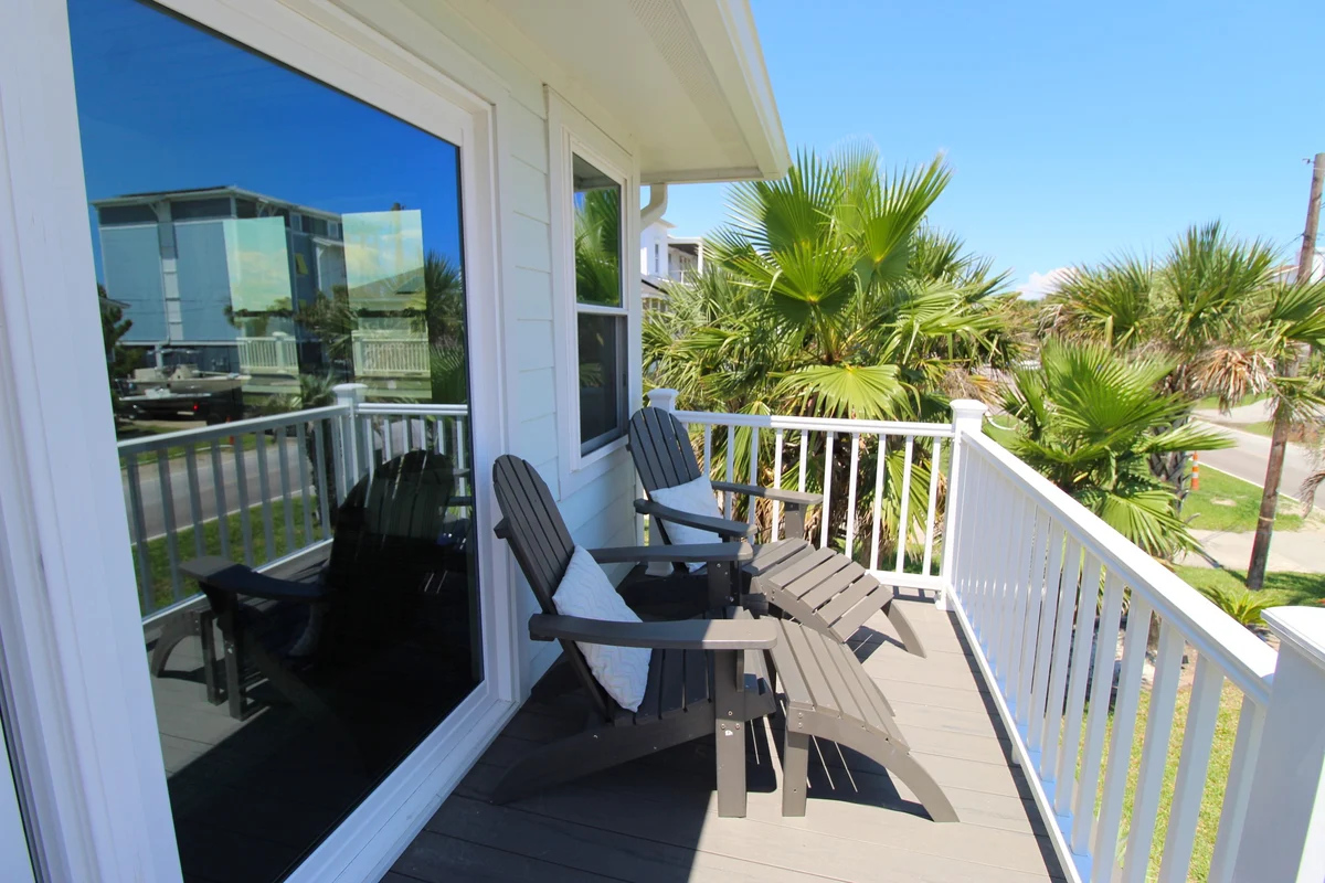 Property in Folly Beach property photo 2