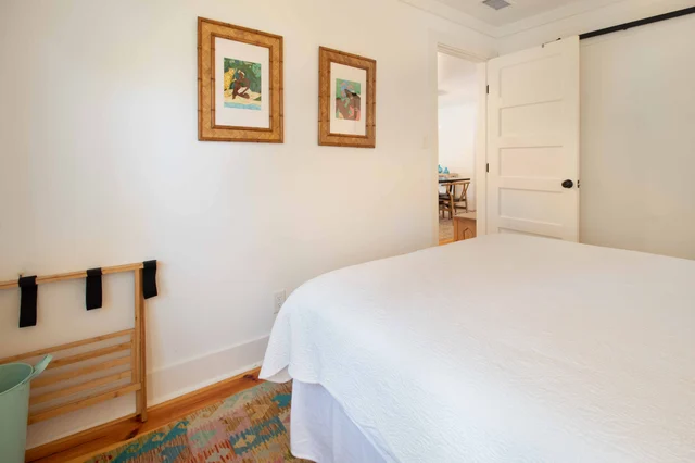 Bedroom 1 image 1