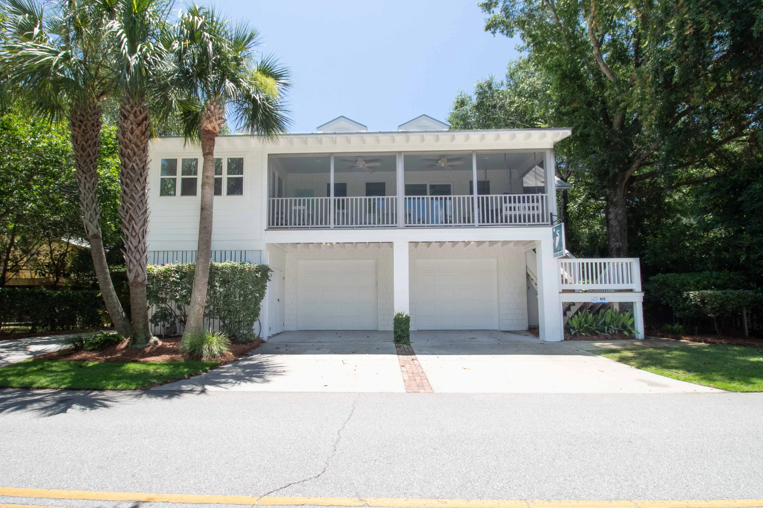 Property in Folly Beach property photo 1