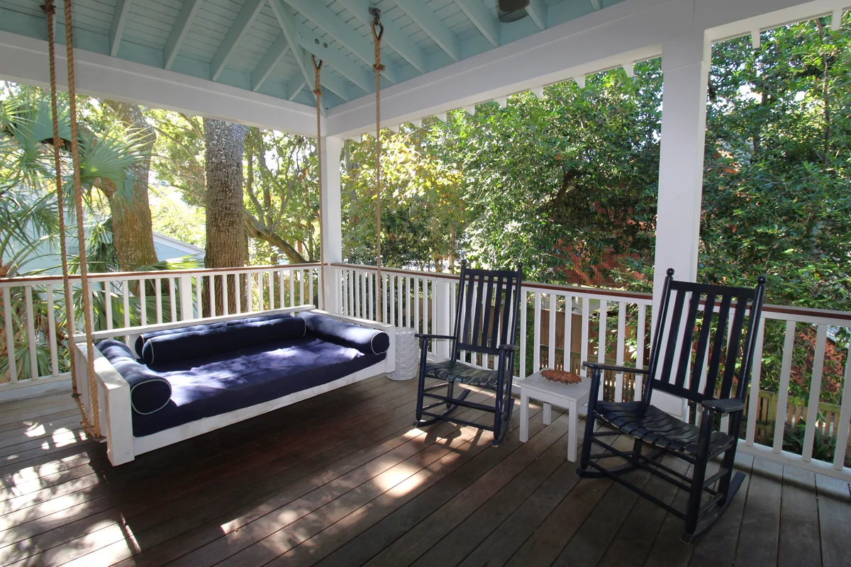 Property in Folly Beach property photo 4