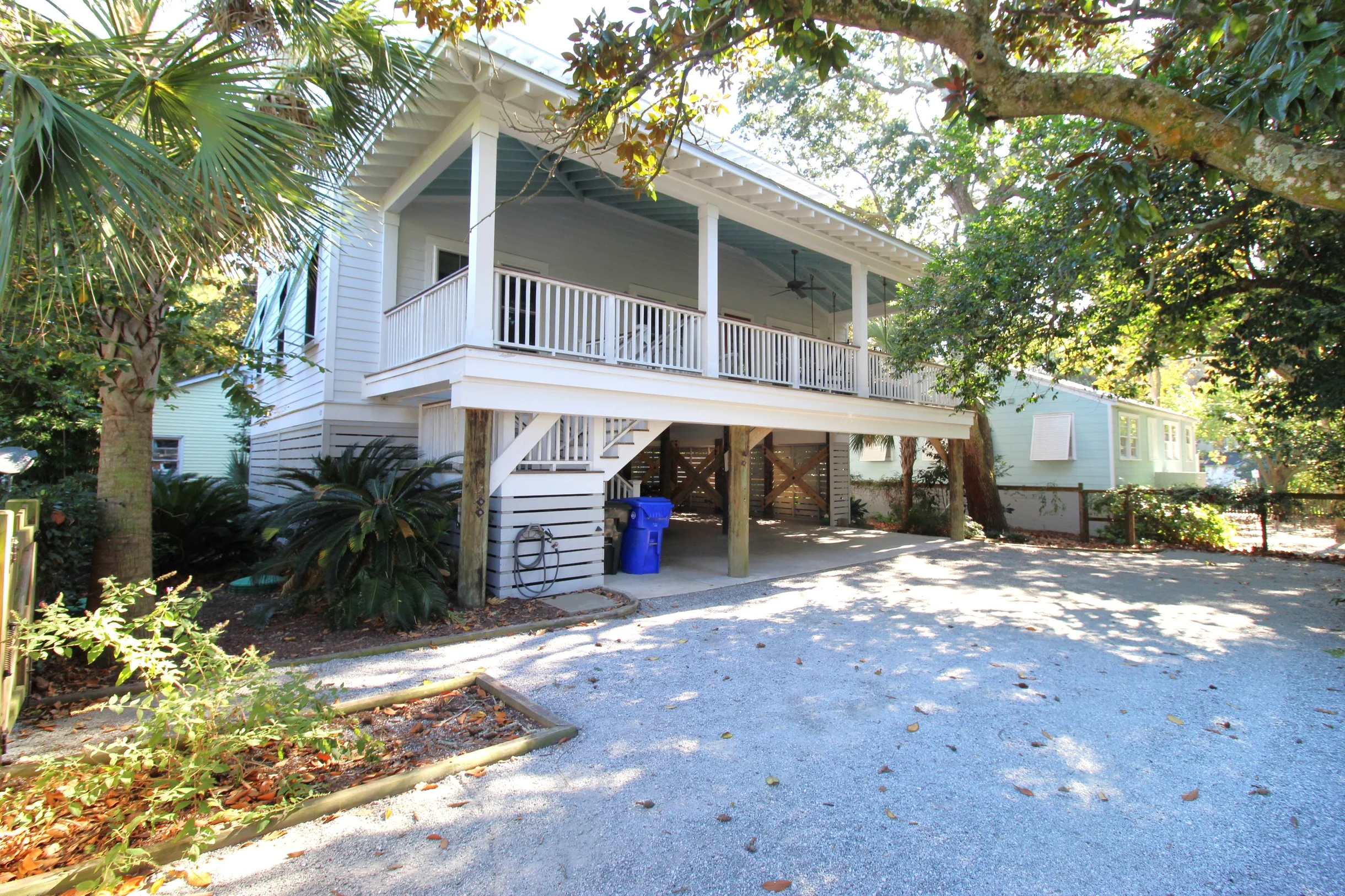 Property in Folly Beach property photo 1