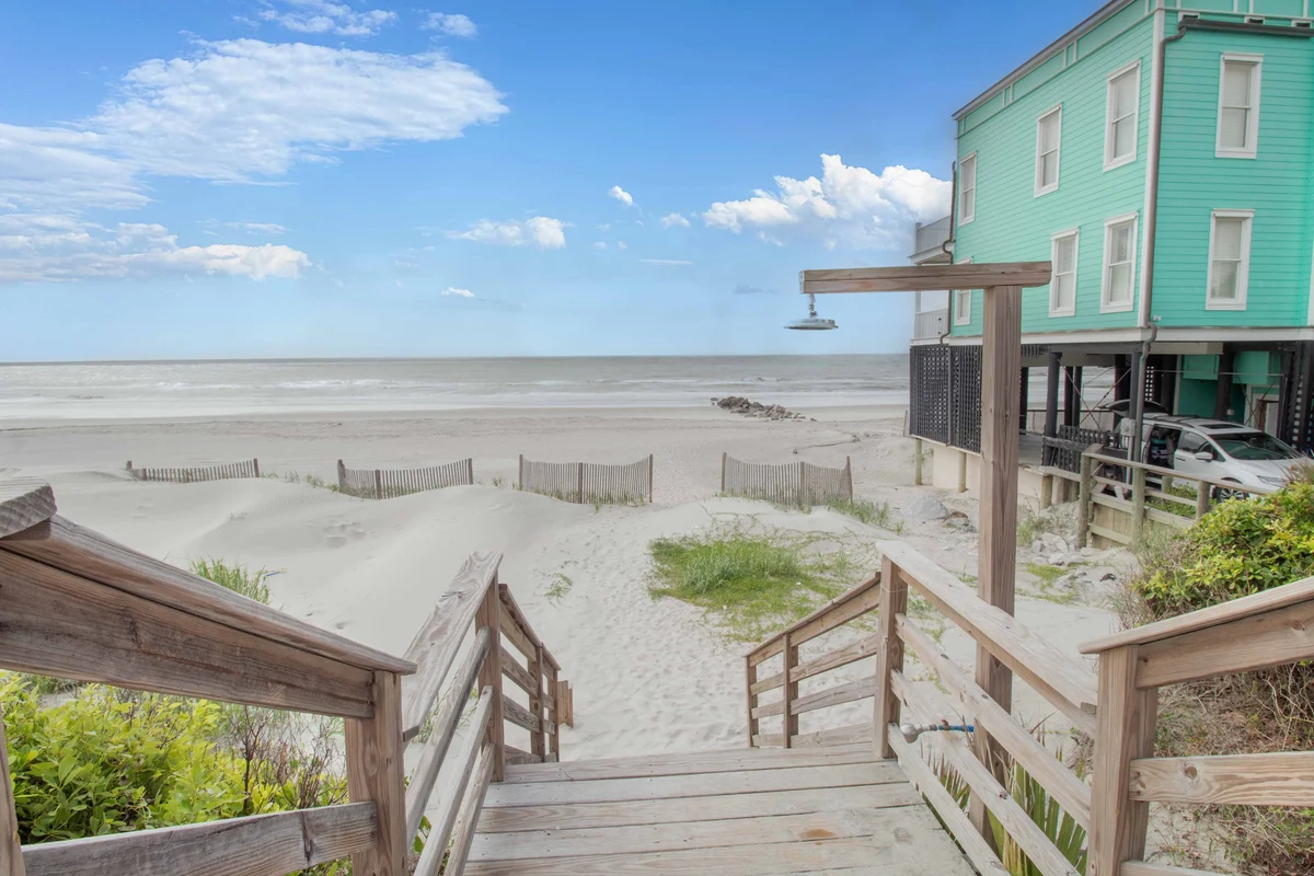Condo in Folly Beach property photo 3