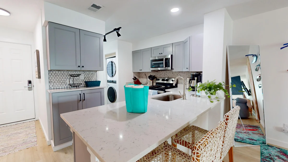 Condo in Folly Beach property photo 5