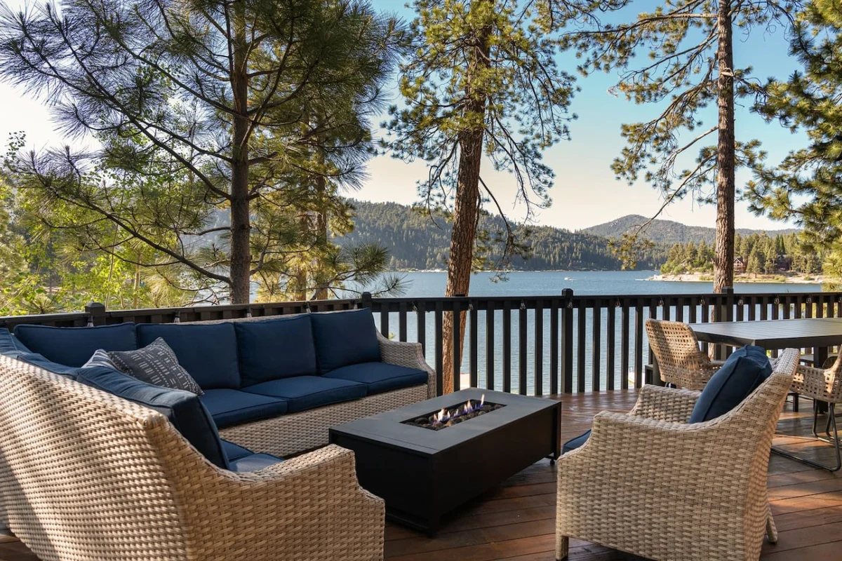 TheLakeHouz | Private Dock, Hot Tub w/ Lake Views #102