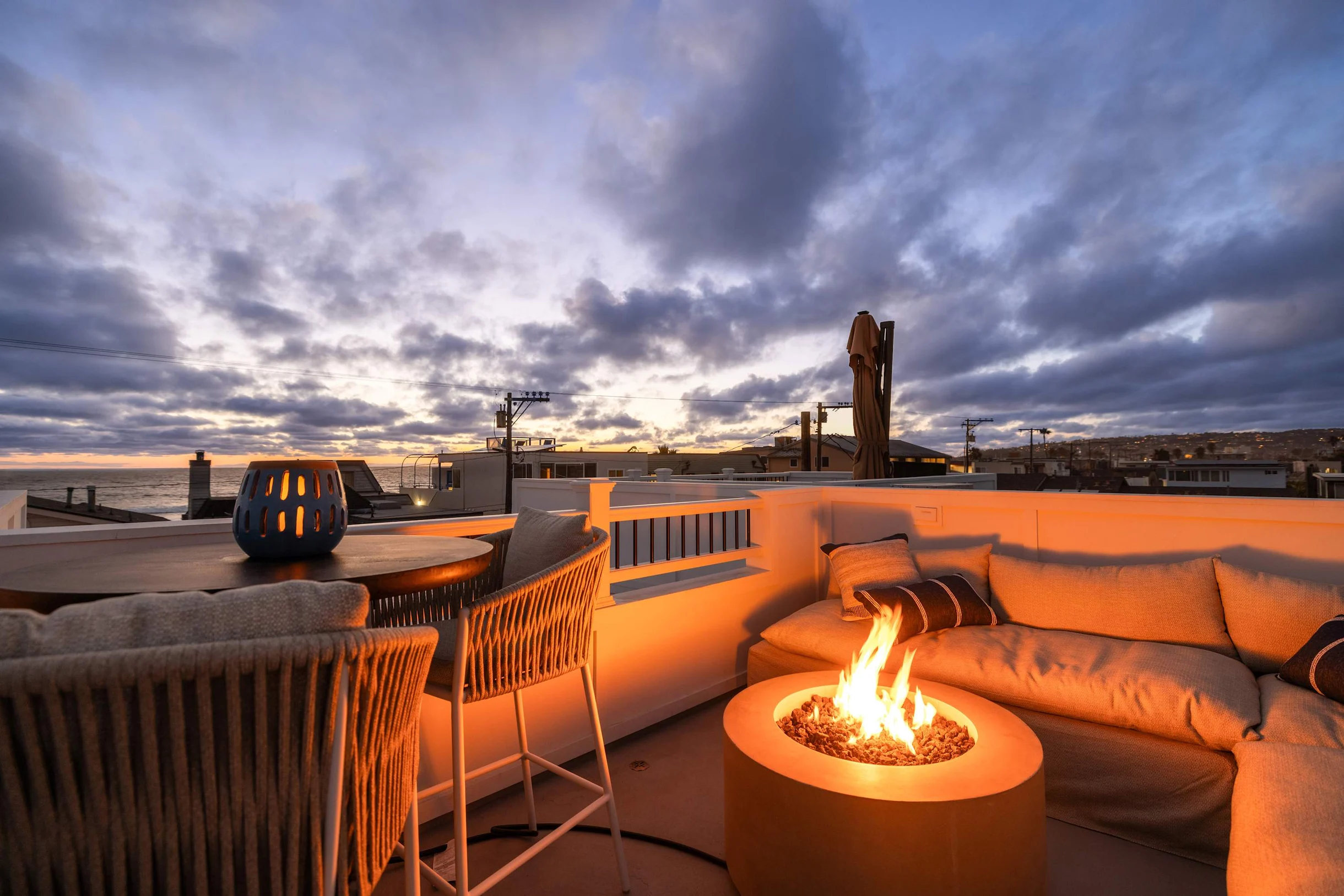 4BR | Steps to Beach + Bay: BBQ, Dog Friendly #4