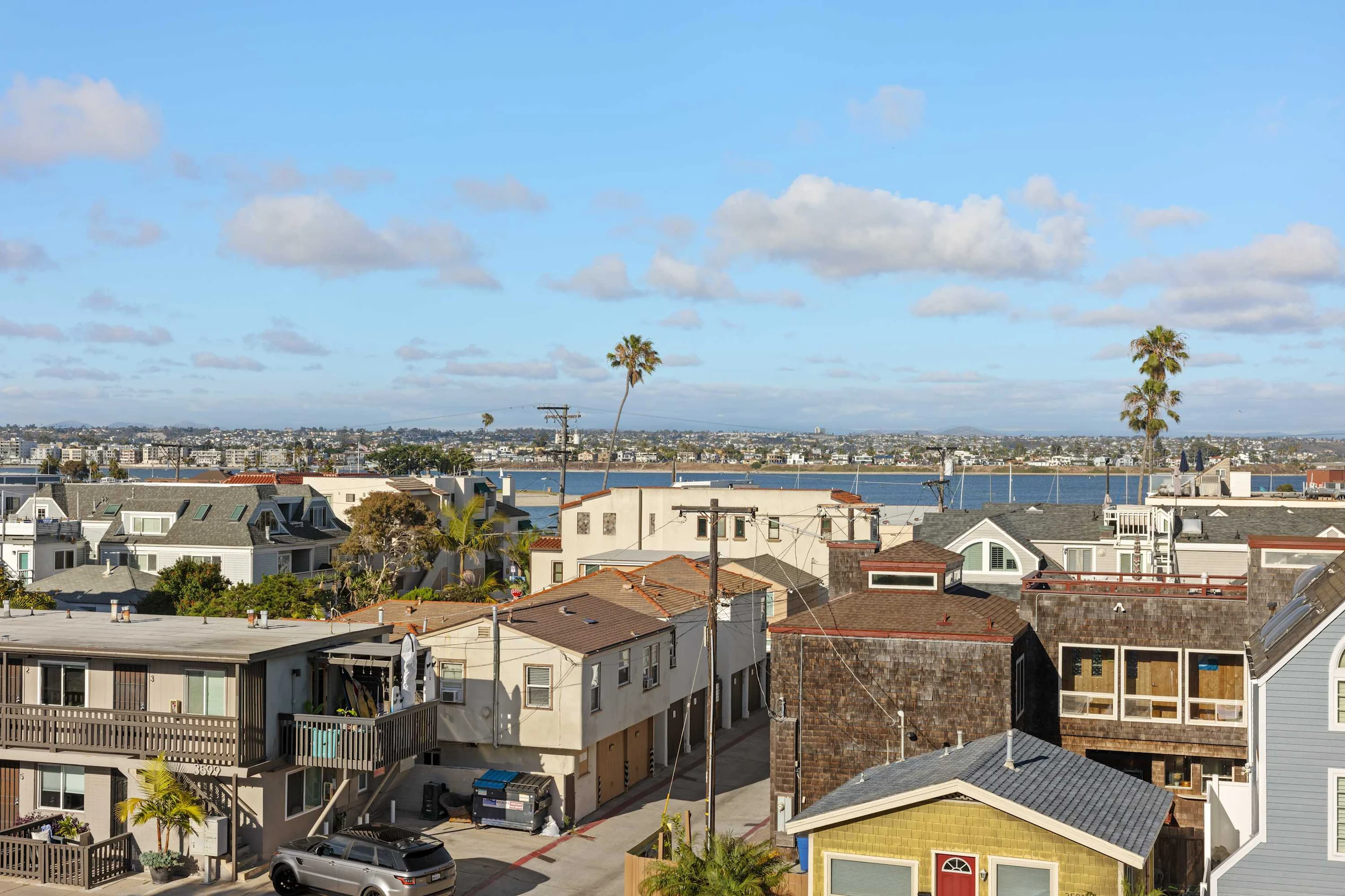 4BR | Steps to Beach + Bay: BBQ, Dog Friendly #43