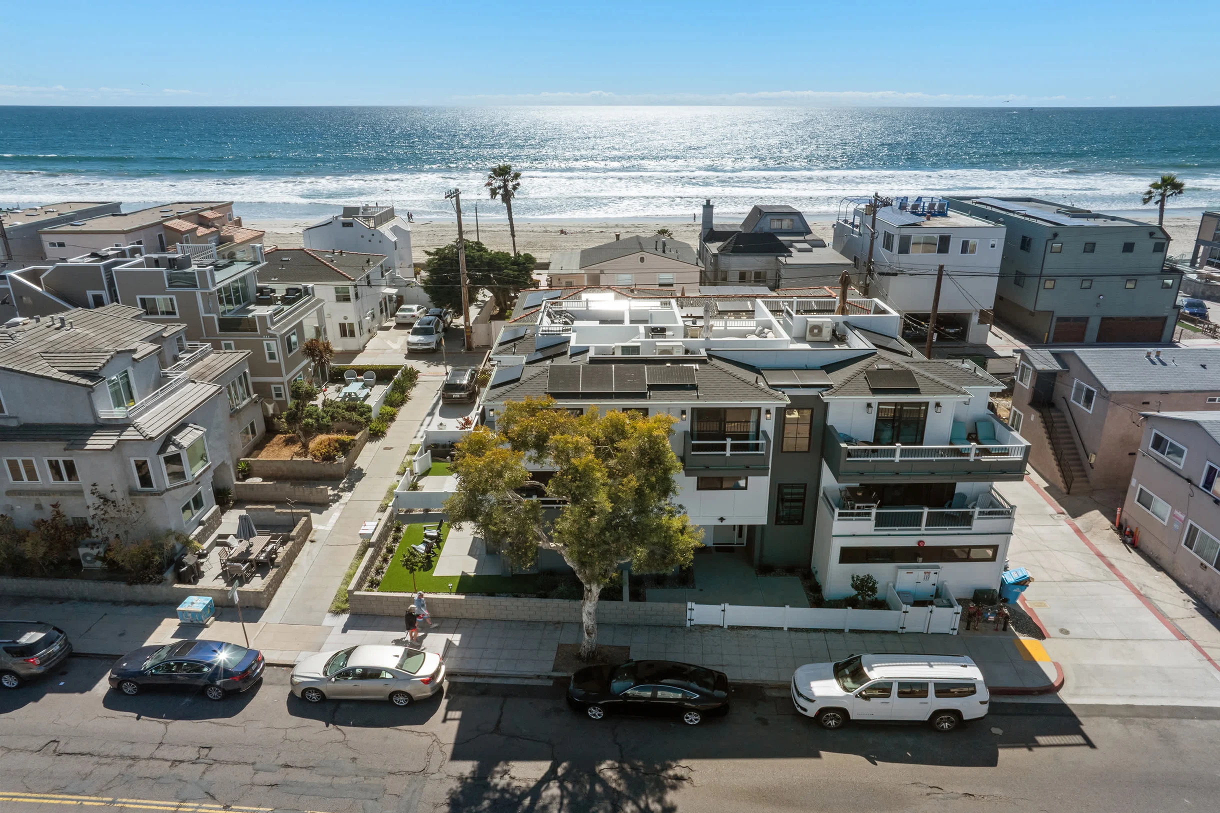 4BR | Steps to Beach + Bay: BBQ, Dog Friendly #52
