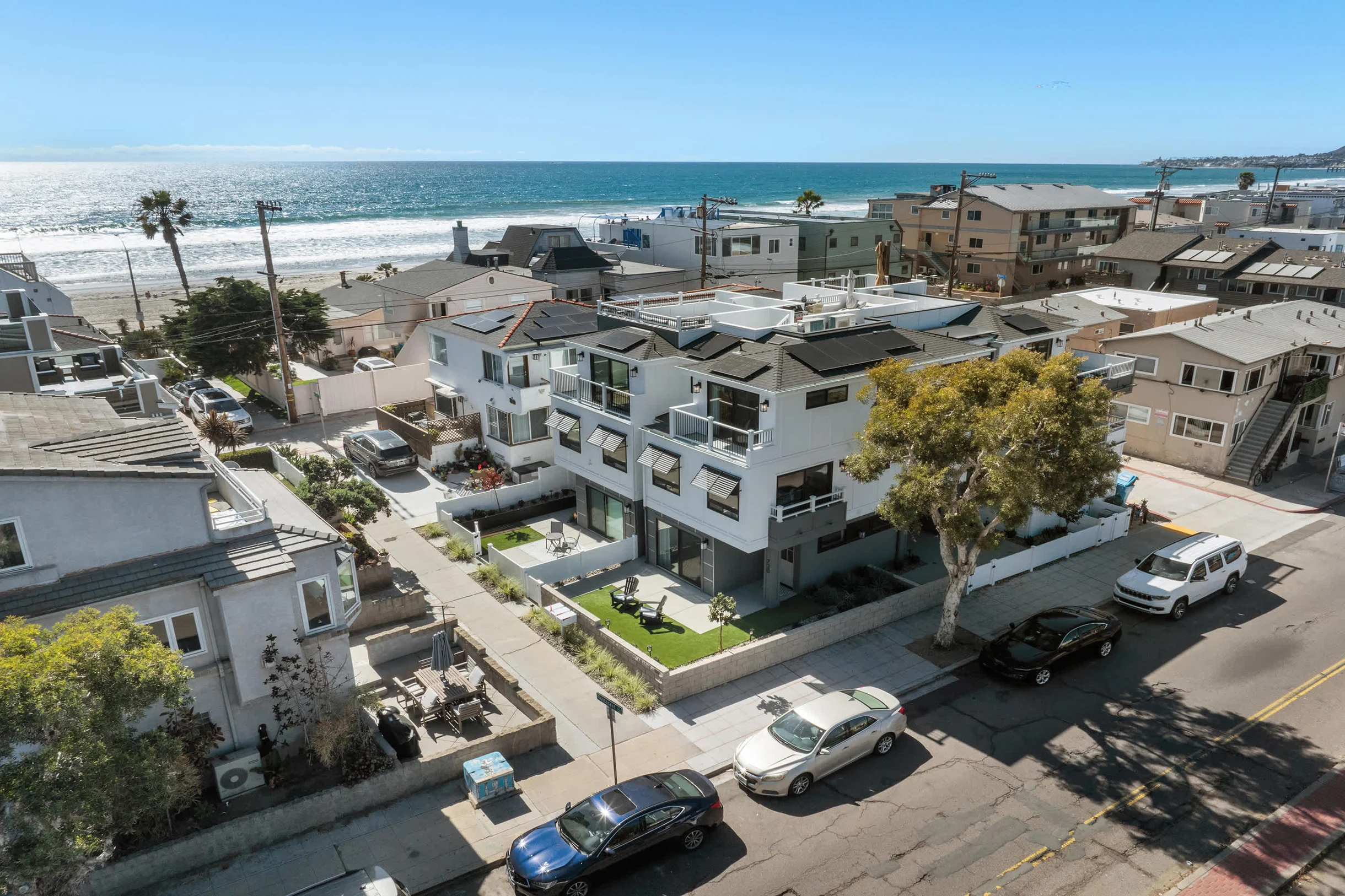 4BR | Steps to Beach + Bay: BBQ, Dog Friendly #53