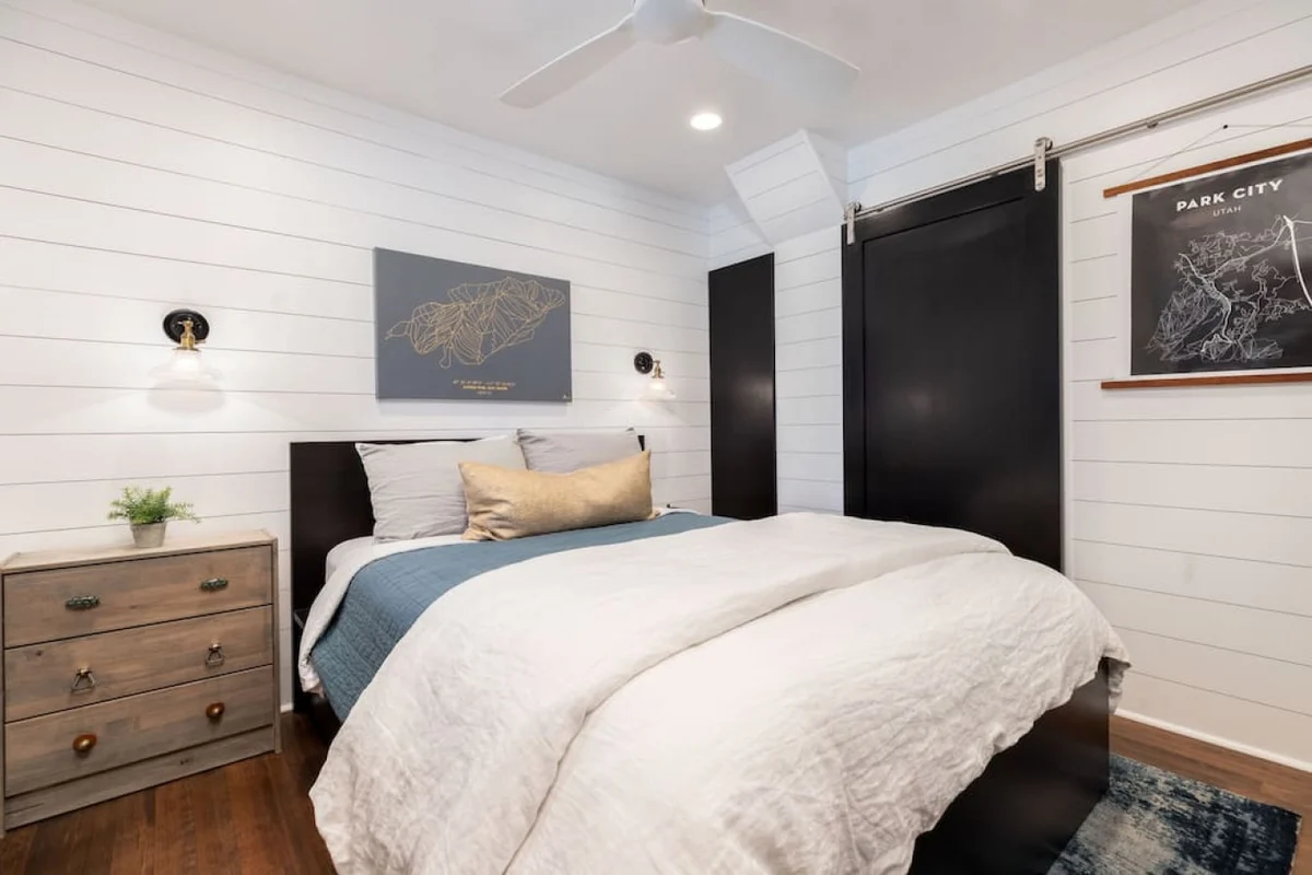 Bedroom 1 image 1