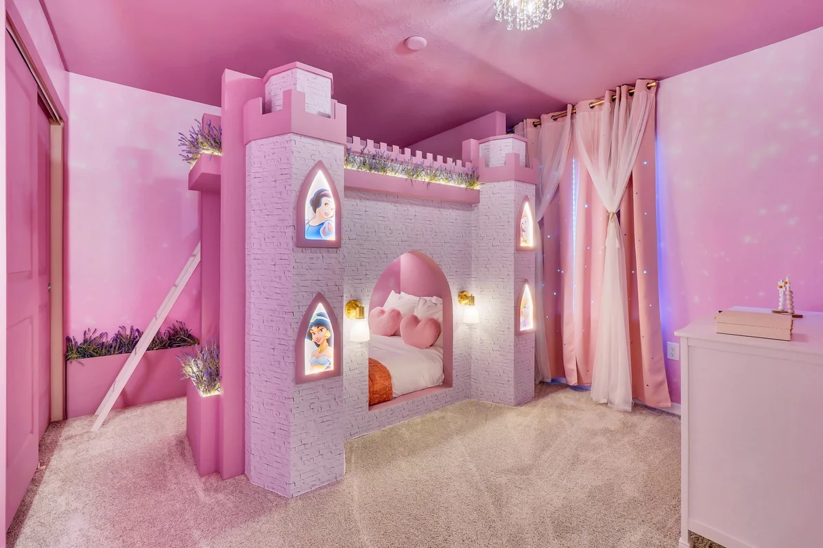 Bedroom image 1