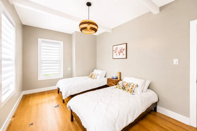 BEDROOM image 1