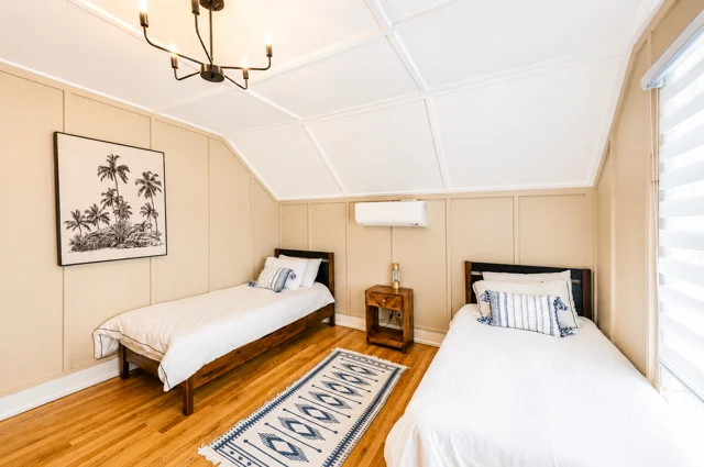 BEDROOM image 1