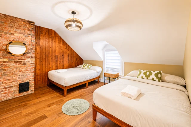 BEDROOM image 1