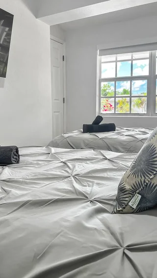 BEDROOM image 1