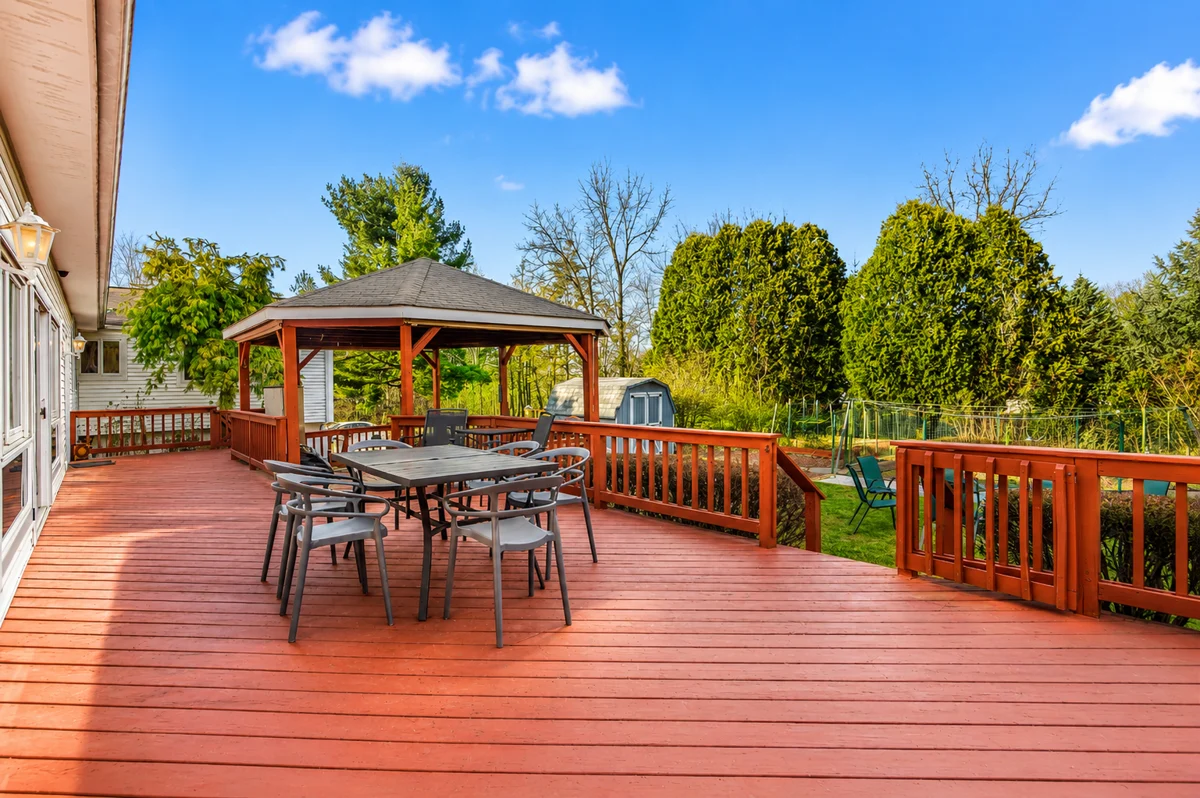 Spacious Retreat w/ Pool, Hot Tub & Great Room property photo 5