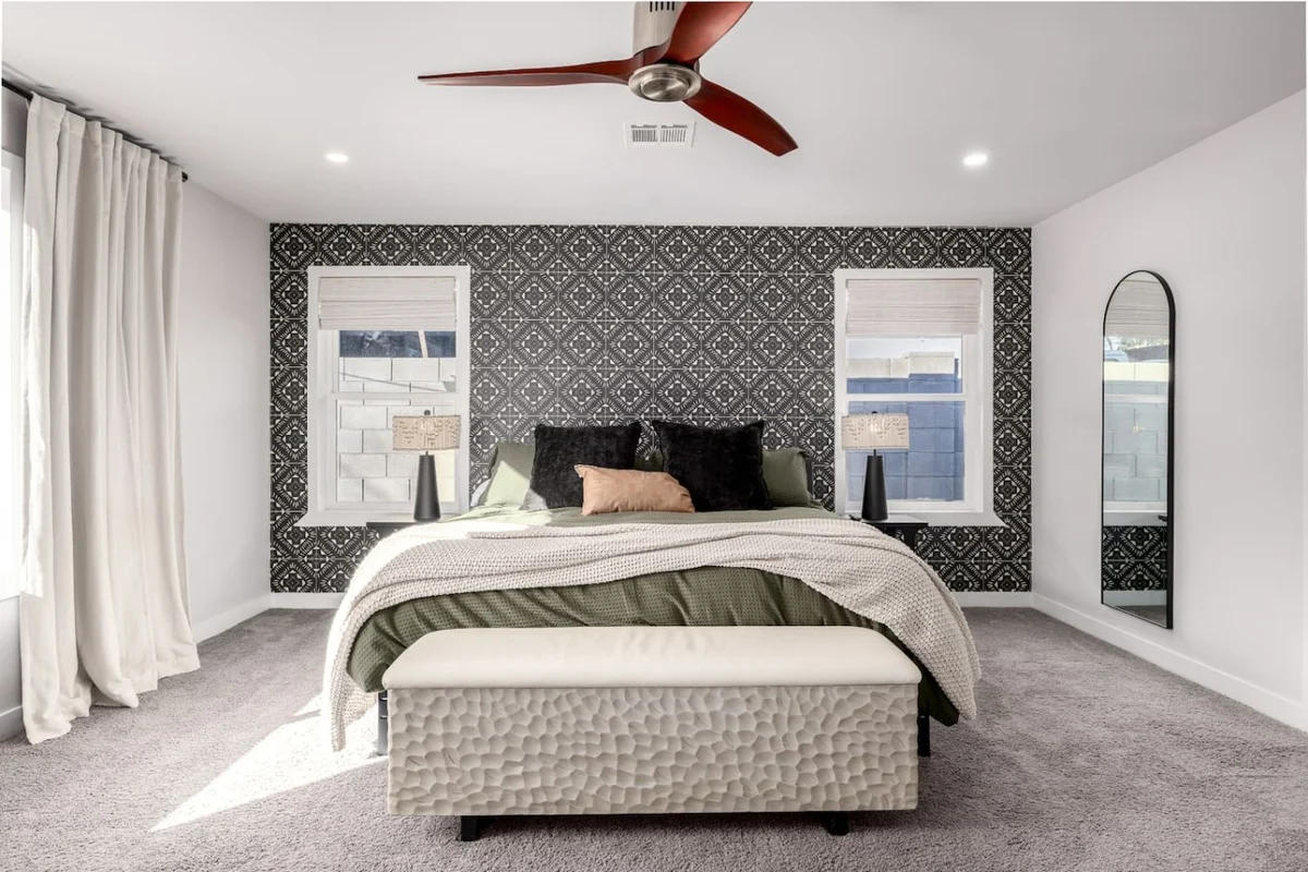 Bedroom 1 image 1