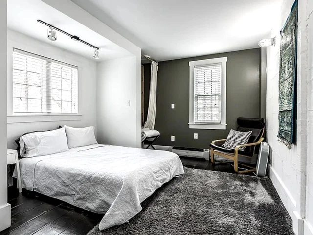 Bedroom 3 image 1