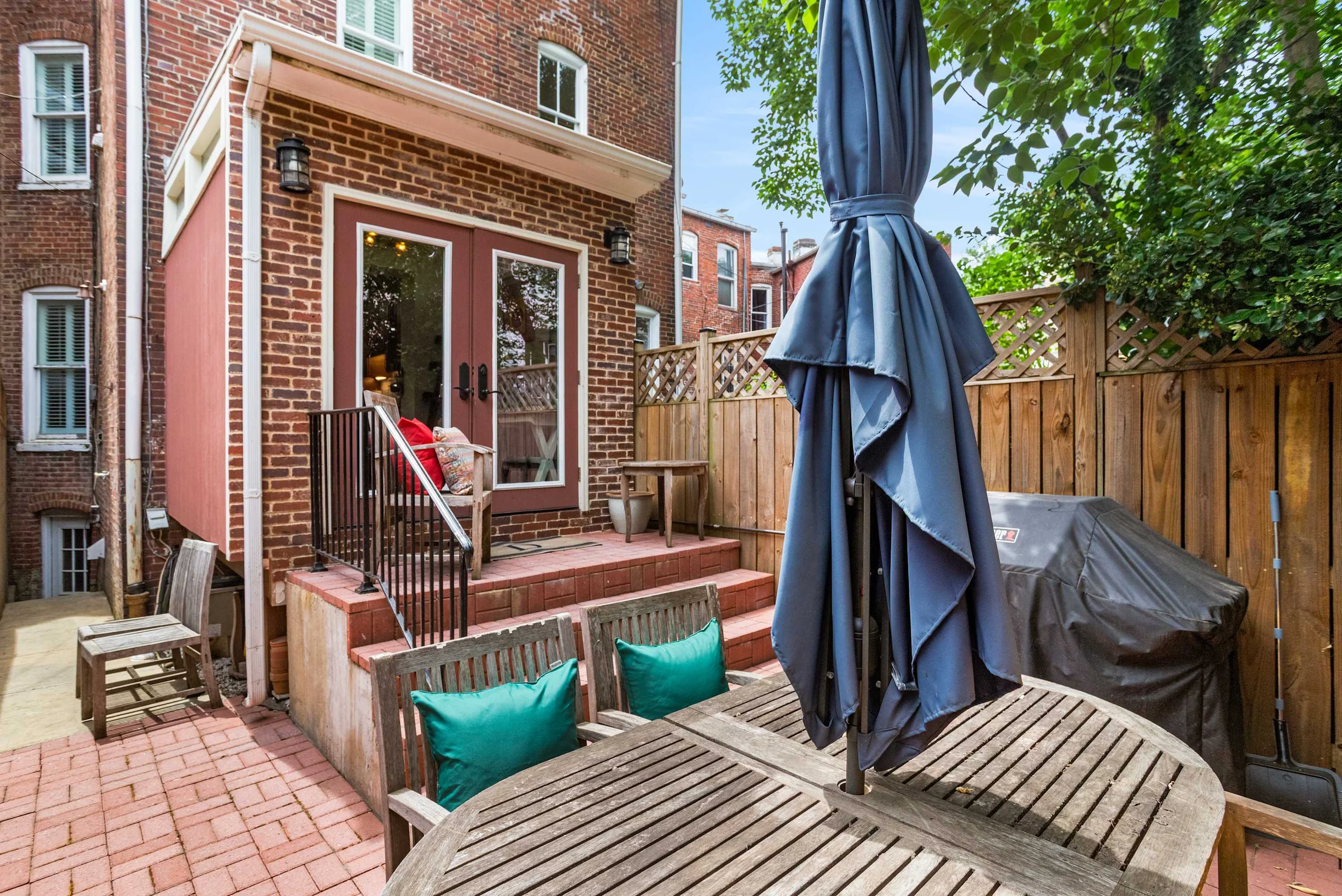 Apartment in Washington DC property photo 3