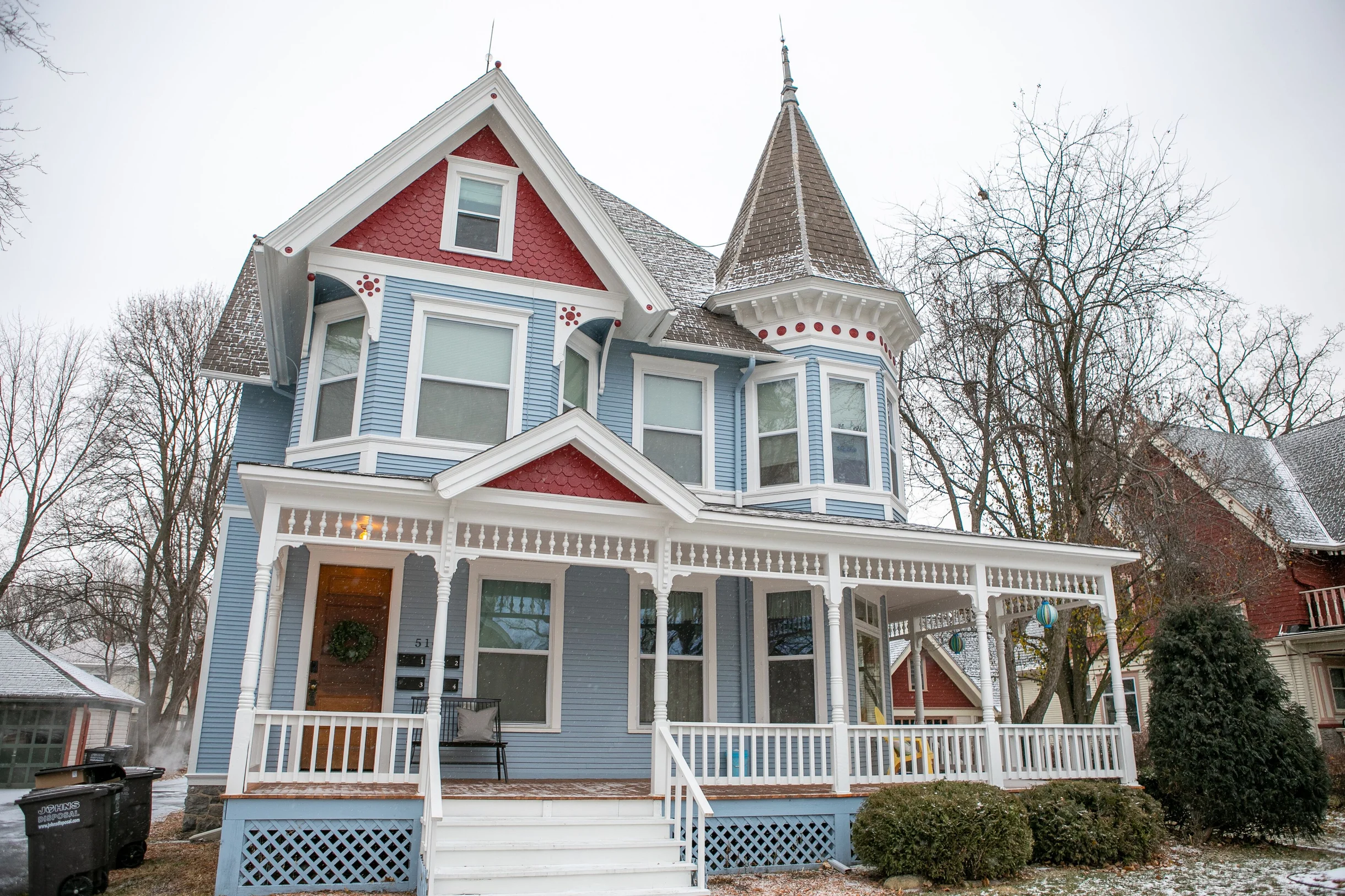 Charming Historic Upper Walk to Downtown & Lakes #57