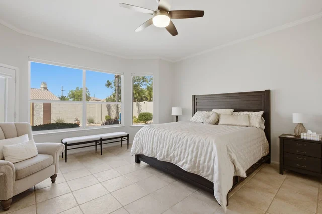 Bedroom 3 image 1