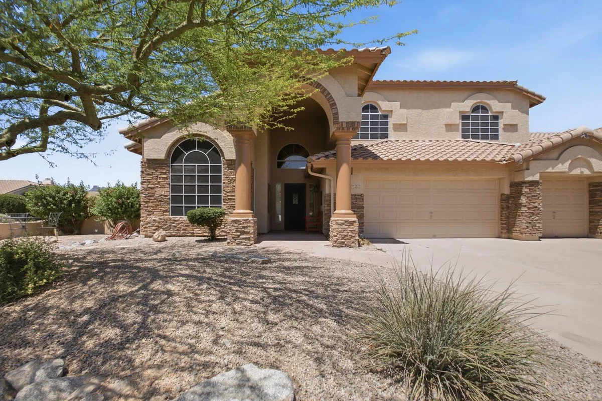 Home in Mesa property photo 2