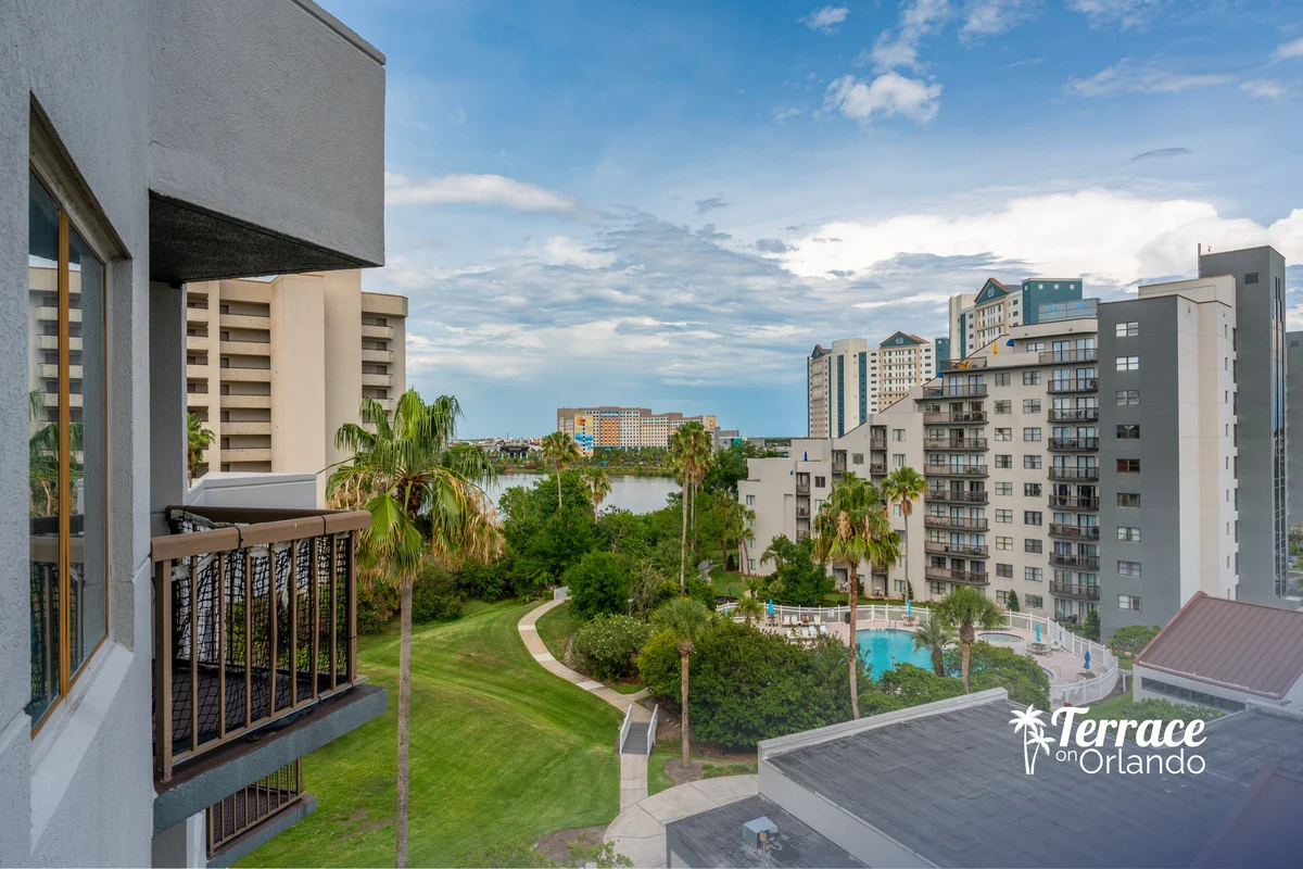 Fireworks View Balcony King Studio, 3608 (Deluxe) property photo 2