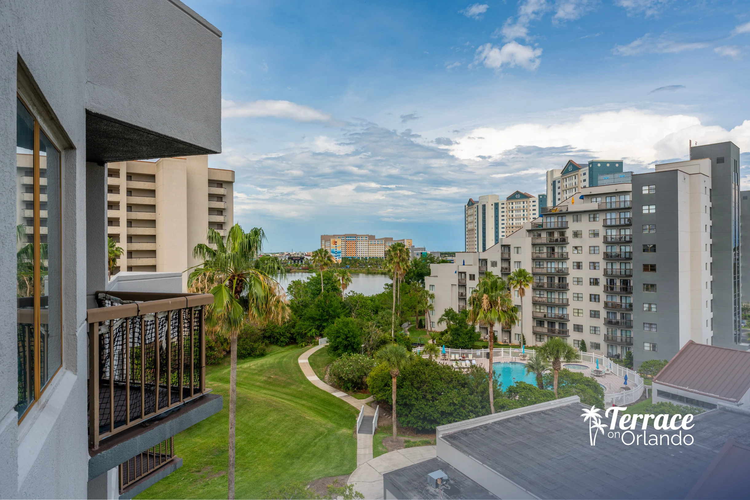 Condo in Orlando property photo 2