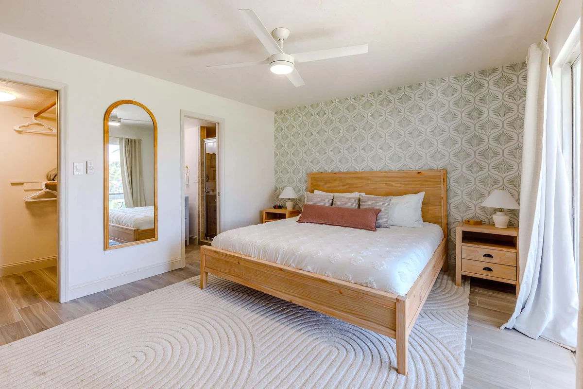 Bedroom 1 image 1
