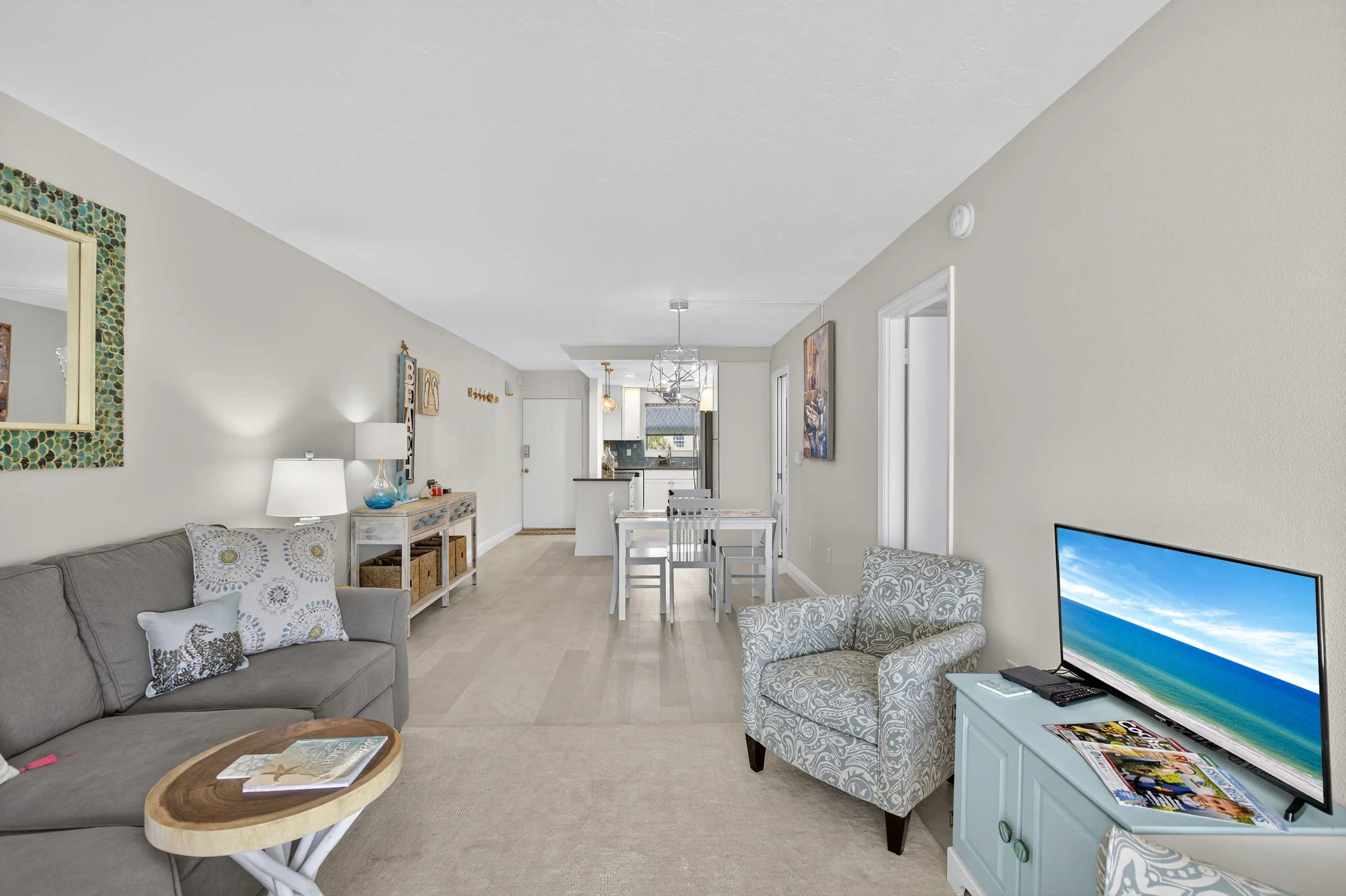 Apartment in Florida property photo 4