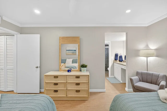 Bedroom 1 image 1