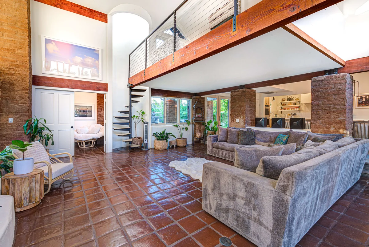 Luxury Retreat in Phoenix's Arcadia