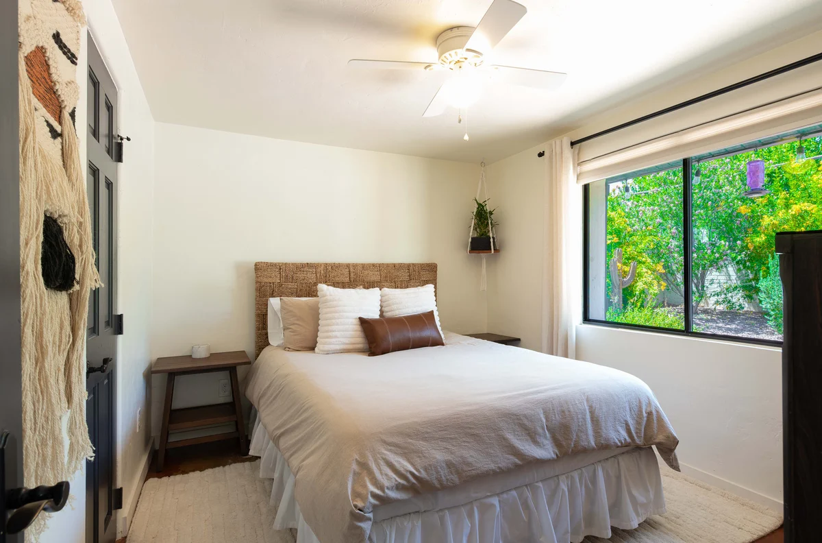 Luxury Retreat in Phoenix's Arcadia #3