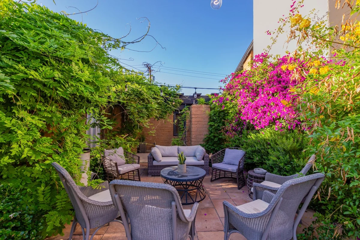Luxury Retreat in Phoenix's Arcadia #36