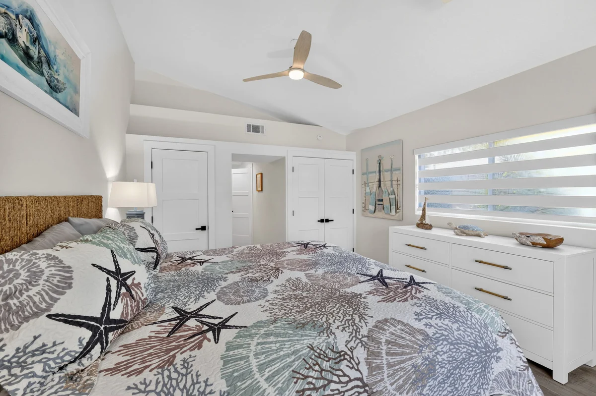Bedroom 3 image 1