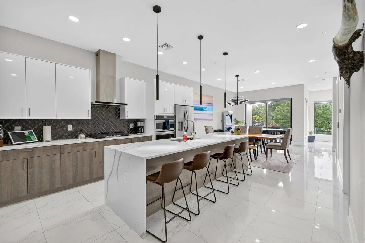 Townhome property photo 3