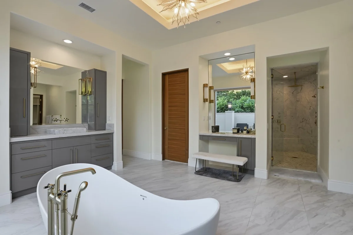 The Fairway Estate, Pool+Spa, Theatre, Bar, Golf #16