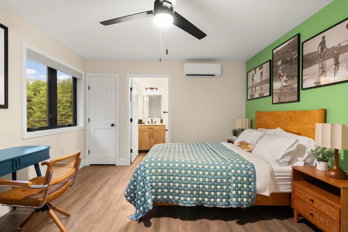 Bedroom image 1