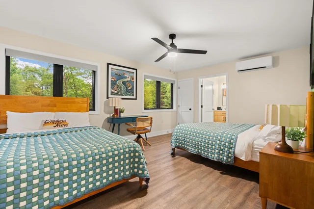 Bedroom image 1