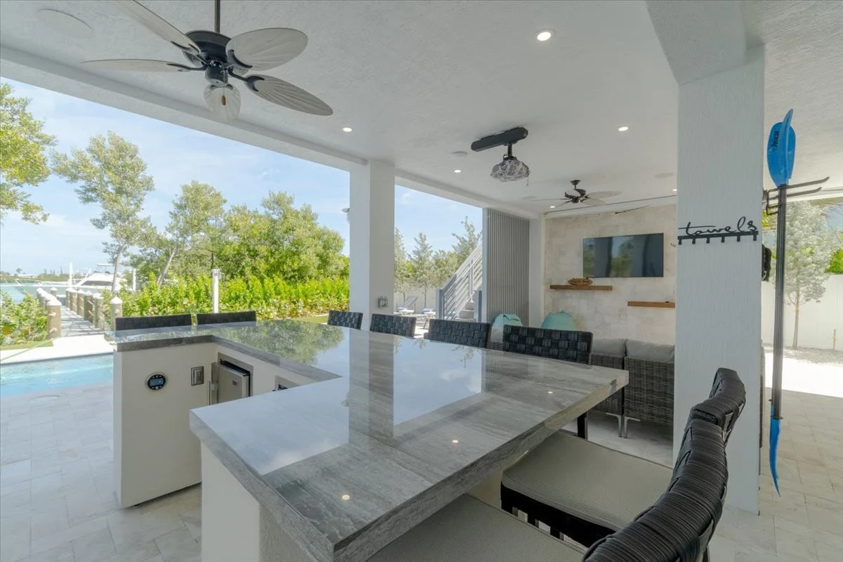 Home in Marathon property photo 2